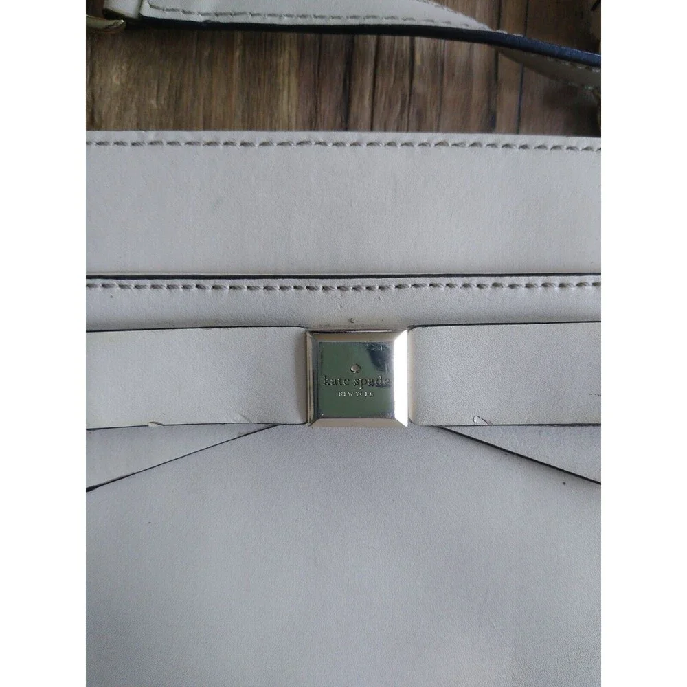 Kate Spade  Montford Park Smooth Angelica Chain Envelope Crossbody 90s Y2K Grany
